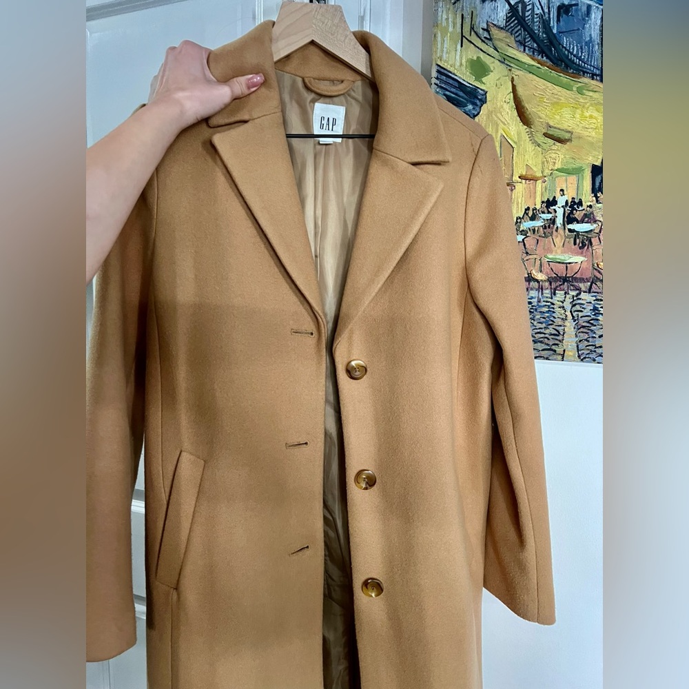GAP Tan Trench Coag